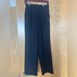 Aritzia Effortless Pant